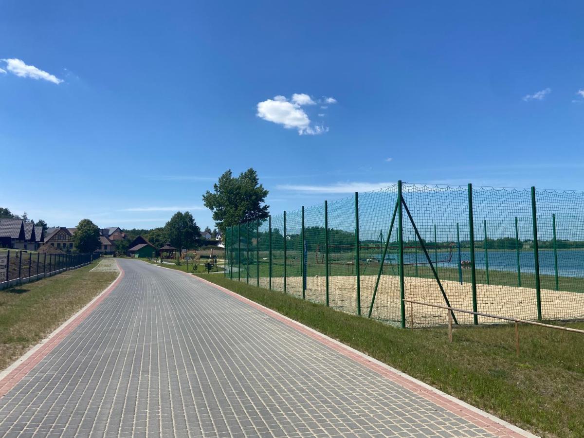 Domki U Zbyszka Nad Jeziorem Z Balia Ogrodowa! Kiedrowice Buitenkant foto
