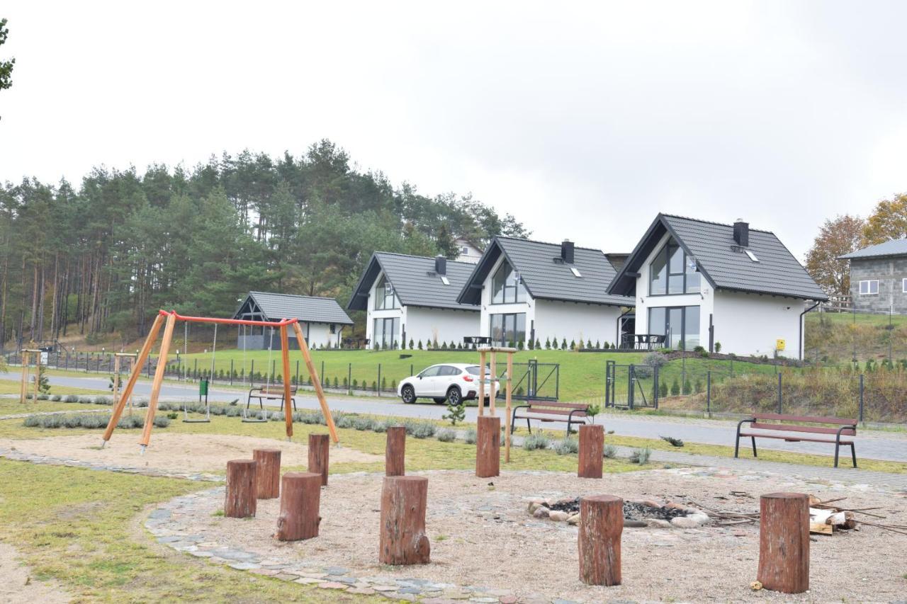 Domki U Zbyszka Nad Jeziorem Z Balia Ogrodowa! Kiedrowice Buitenkant foto